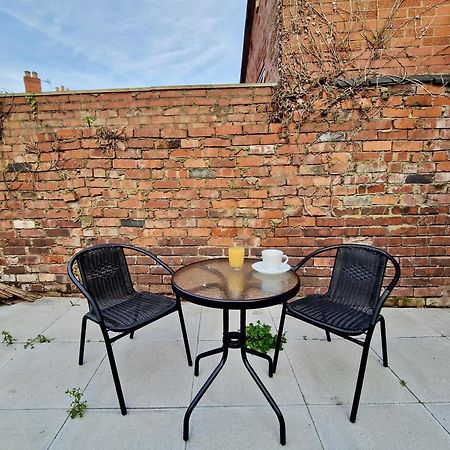 Incredible Private Rooms All With Private Bathrooms In A Fully Serviced House Next To City Centre With Free Parking Coventry Exterior foto